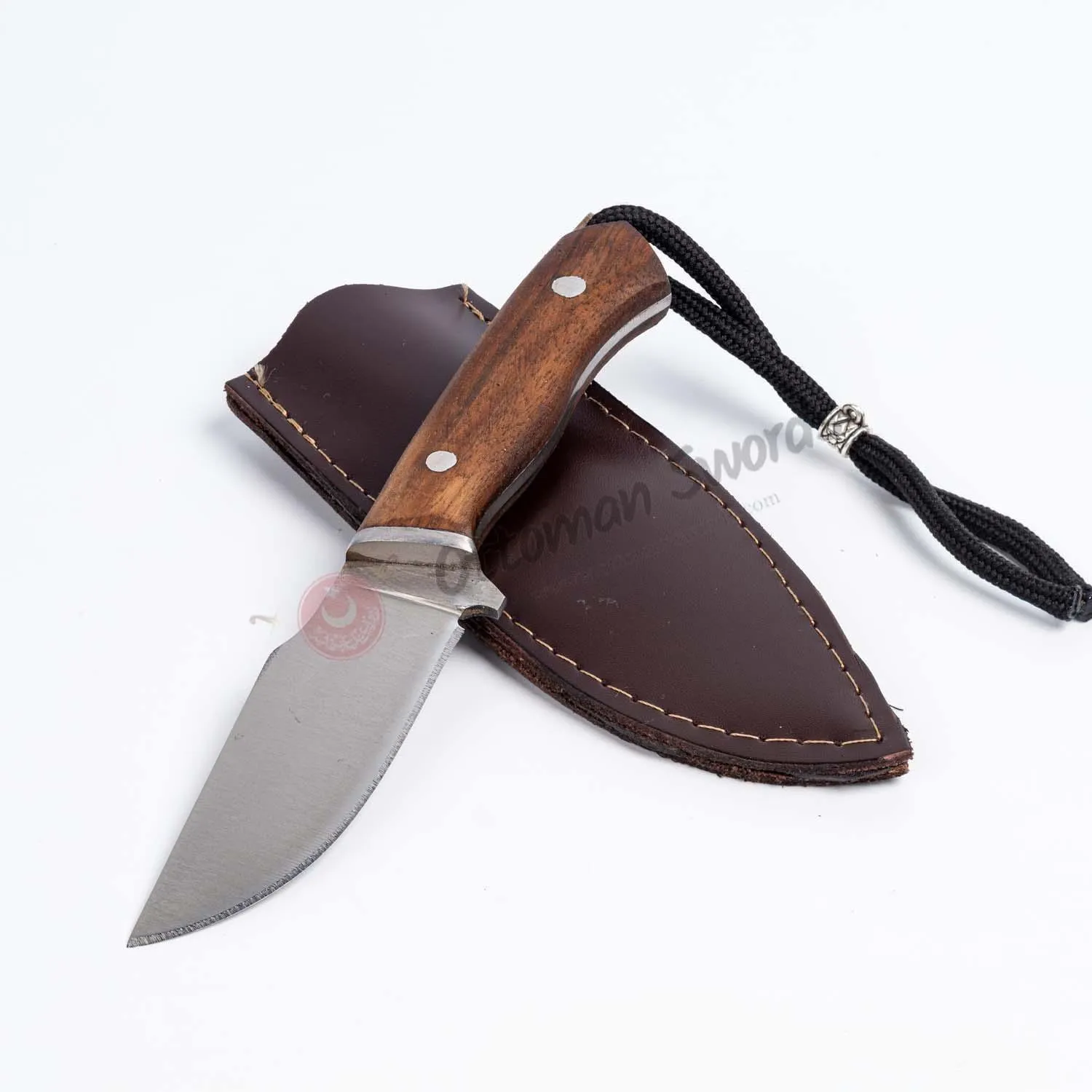 Camping Knife with Walnut Handle 7"