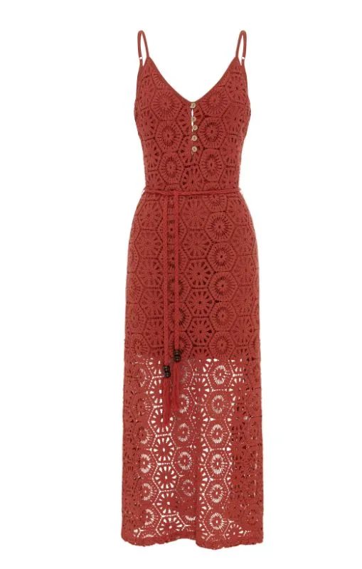 MOS - Talia Beach Lace Midi Dress - Sangria